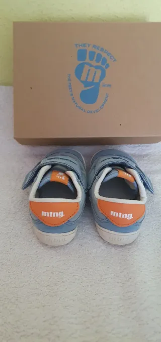 Deportivas Mustang Respetuosas Talla 23