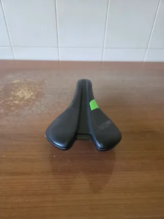 Sillín Giant Contact SL Forward