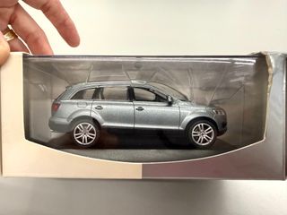 Audi Q7 1/43