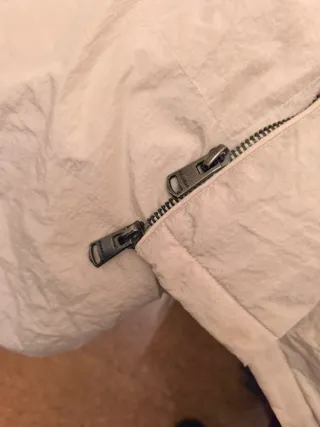 Abrigo beis pull and bear