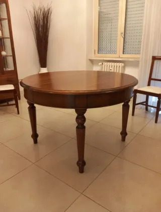 Tavolo rotondo in rovere allungabile