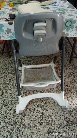 Trona para bebé plegable