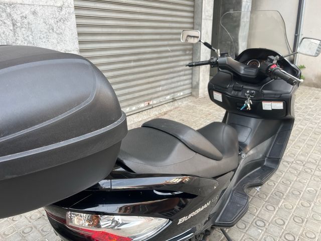 Suzuki burgman 400
