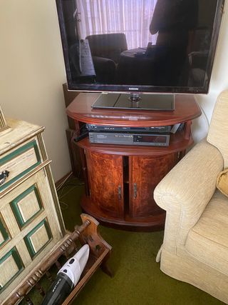 Móvel TV Madeira Nobre Clássico