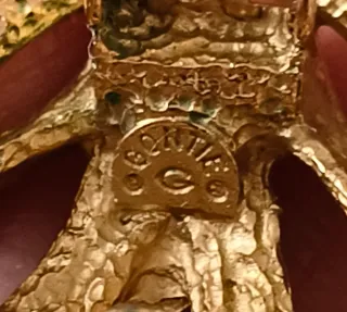 Pendientes clip vintage Gontie dorados