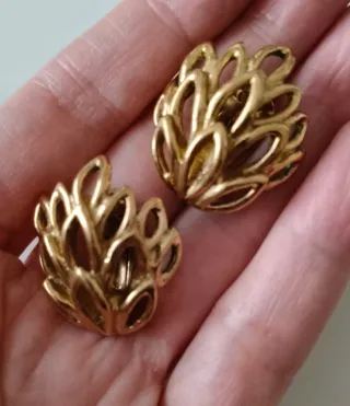 Pendientes clip vintage Gontie dorados