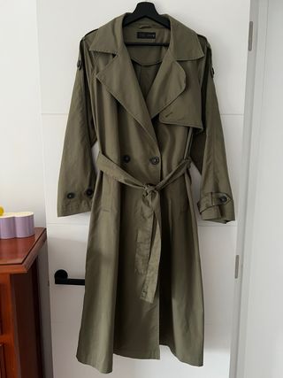 Gabardina Zara Verde Militar Talla M