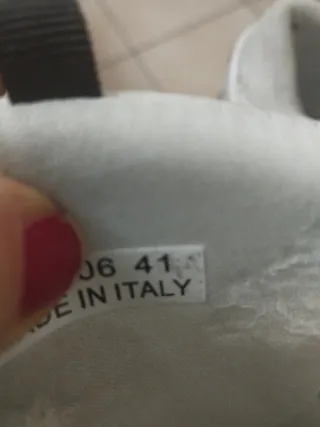 Scarpe sneakers bianche multicolor