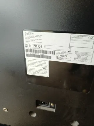 Televisor Philips 37'' Negro + TDT 1080p