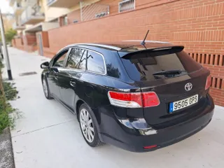 Toyota Avensis 2009