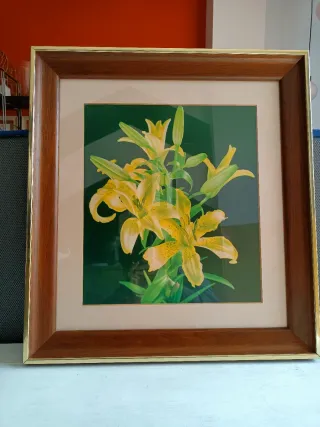 Marco grande de madera y filo dorado