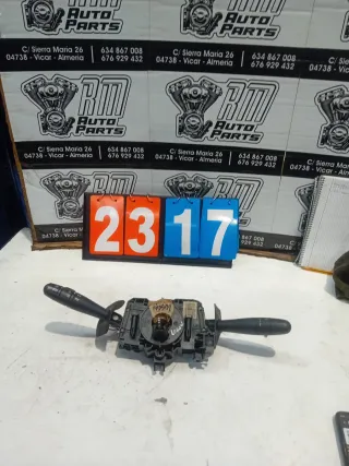 Mando Multifunción Dacia Logan.