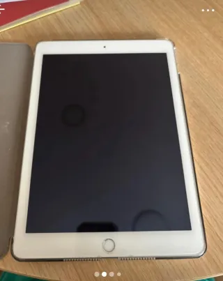 iPad Air 2 32GB plateado + Funda