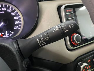 Nissan Micra Acenta 1.0 IG-T 92CV CVT Espectacular