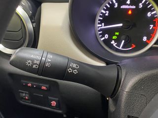 Nissan Micra Acenta 1.0 IG-T 92CV CVT Espectacular