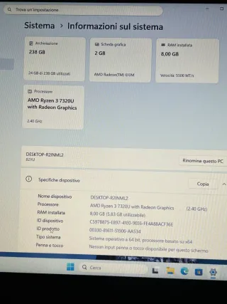 Portátil Lenovo V15 G4 AMN 256GB Ryzen 3 15.6FHD