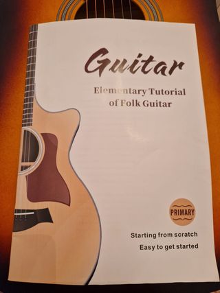 Guitarra Acústica con Funda