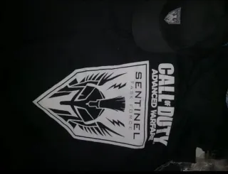 Felpa e Cappello Call of Duty Advanced Warfare
