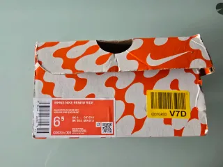 Zapatillas Nike Renew Ride Mujer Negras Blancas