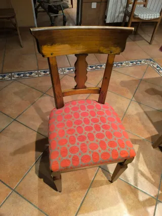 Preciosas Sillas de Madera