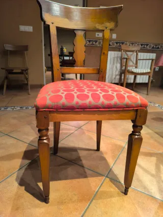 Preciosas Sillas de Madera