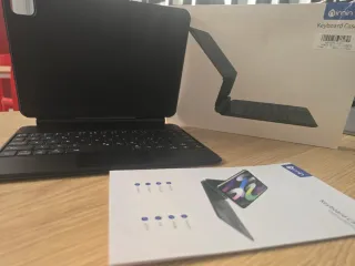 Teclado iPad Air 11 / Pro in tedesco