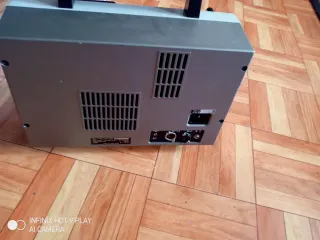 Máquina de cine antigua STEL