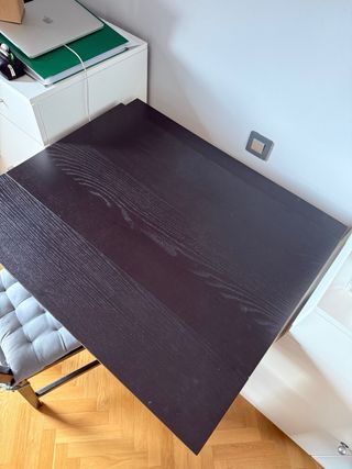 Mesa extensible y 2 sillas (ÚLTIMOS DÍAS)