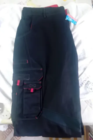 Pantalón de trabajo Engelbert Strauss negro