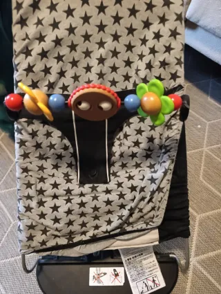 Hamaca BabyBjörn con 2 fundas y juguete