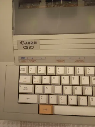 Máquina de escribir eléctrica Canon QS30