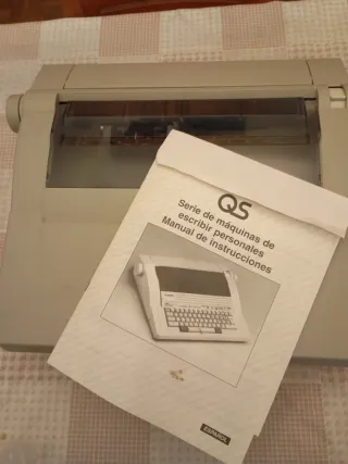 Máquina de escribir eléctrica Canon QS30