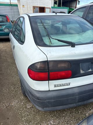 Despiece Renault Laguna I 1.8