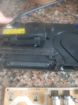 Despiece TV Samsung UE55NU8005T