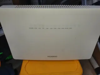 Router Huawei con ONT integrada