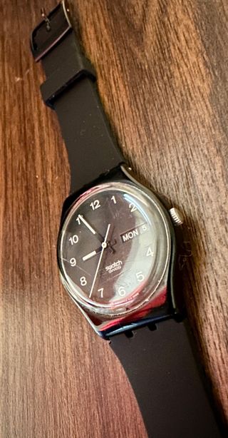 Swatch GB716 Knight Of The Night