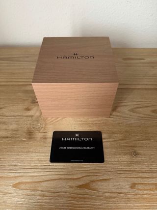 Reloj Hamilton Ventura Quartz Negro/Plata