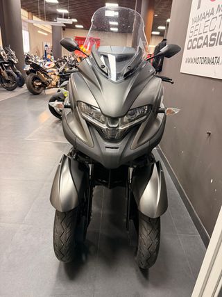 YAMAHA TRICITY 300