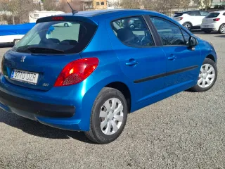 Peugeot 207 1.4i 75 CV 5 PUERTAS