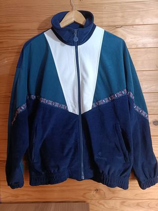 Sudadera Marca Boomerang Color Azul Verde y Blanco