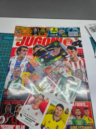 Revista Jugon 227 con cromos Laliga