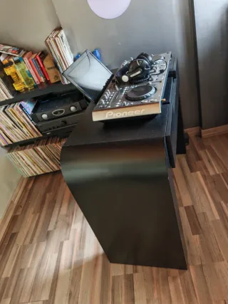 Controladora DJ Pioneer DDJ-1 + Mesa Diseño