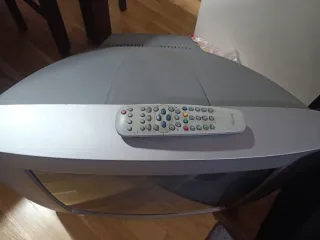 TELEVISOR 21 PULGADAS PHILIPS