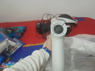 Pack PS4 Slim + PS VR + 17 juegos