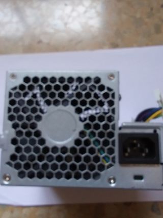Fuente de Alimentación HP