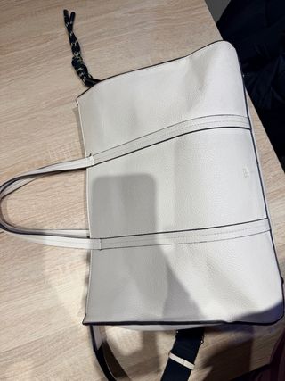 Bolso Parfois para portátiles y más.