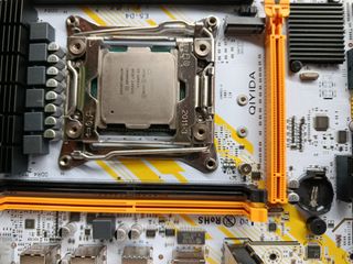 Placa base+CPU+RAM Qiyida X99 E5 D4