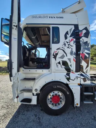 MAN TGX 500 Camión