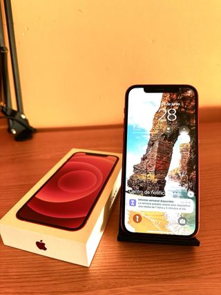 iPhone 12 Rojo