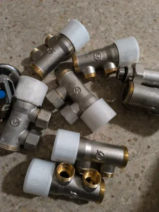 Radiadores y válvulas de radiador mono tubo